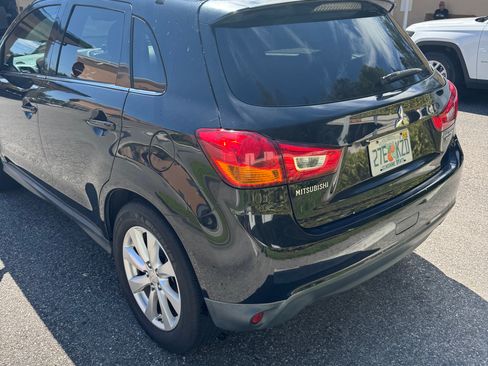 Used 2015 Mitsubishi Outlander Sport SE FWD image 4