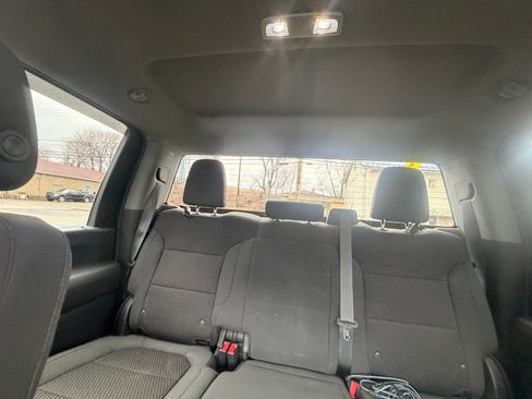 Used 2021 Chevrolet Silverado 2500 Custom w/ Custom Value Package image 21