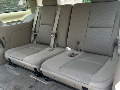 Used 2013 Chevrolet Tahoe LS image 22