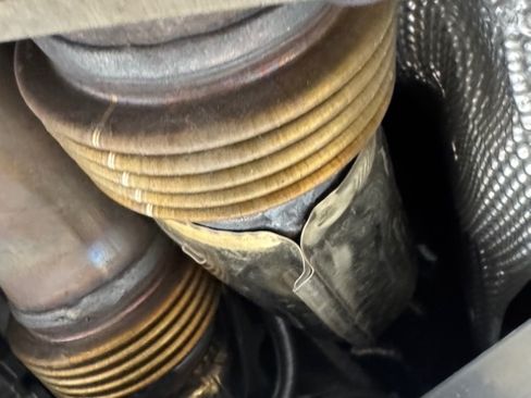 Used 2019 BMW M2 Competition w/ Executive Package image 15