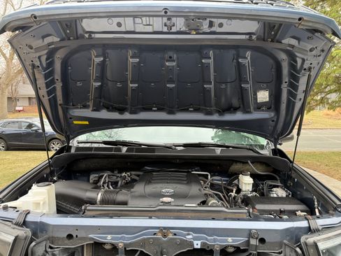 Used 2018 Toyota Sequoia Limited w/ Safety & Convenience Package image 14