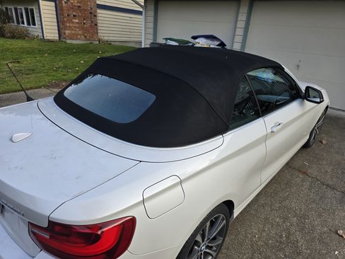 Used 2015 BMW 228i Convertible image 5
