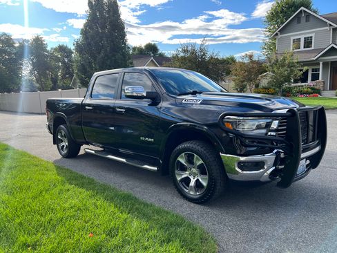 Used 2019 RAM 1500 Laramie image 4