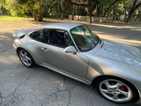 Used 1997 Porsche 911 4 Coupe image 4