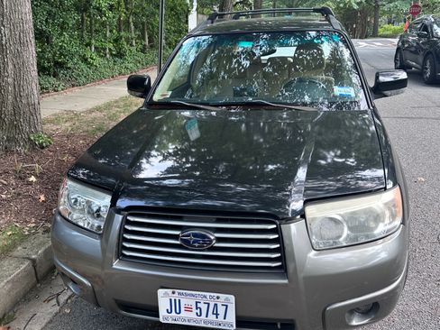 Used 2006 Subaru Forester 2.5X L.L. Bean AWD/4WD image 2