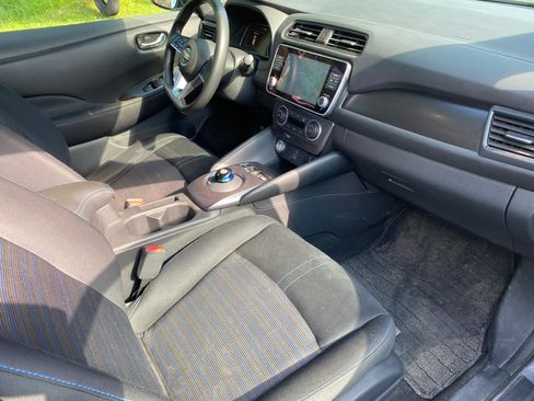 Used 2022 Nissan Leaf S Plus FWD image 5