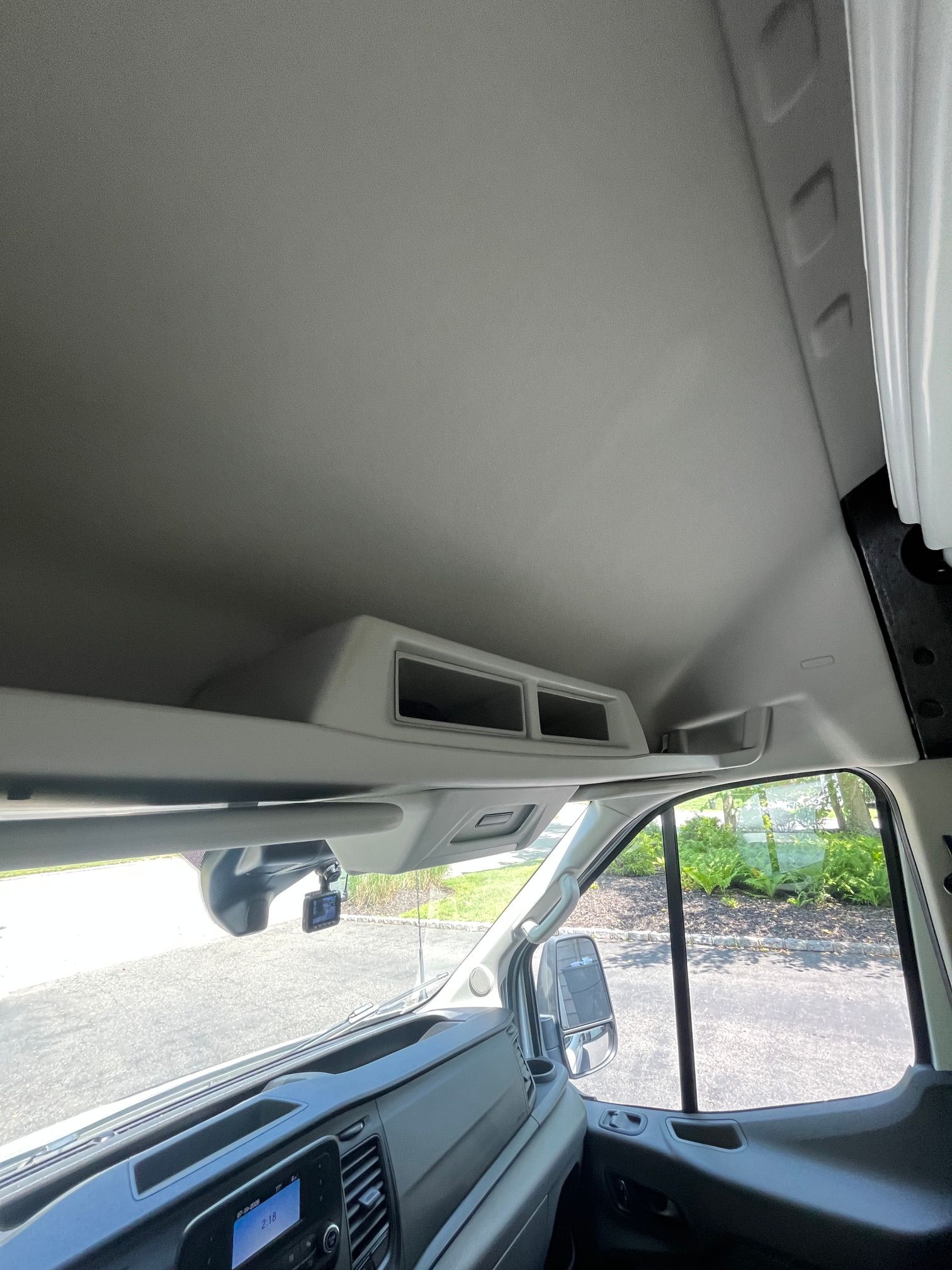 Used 2022 Ford Transit 250 148 High Roof Extended RWD image 15