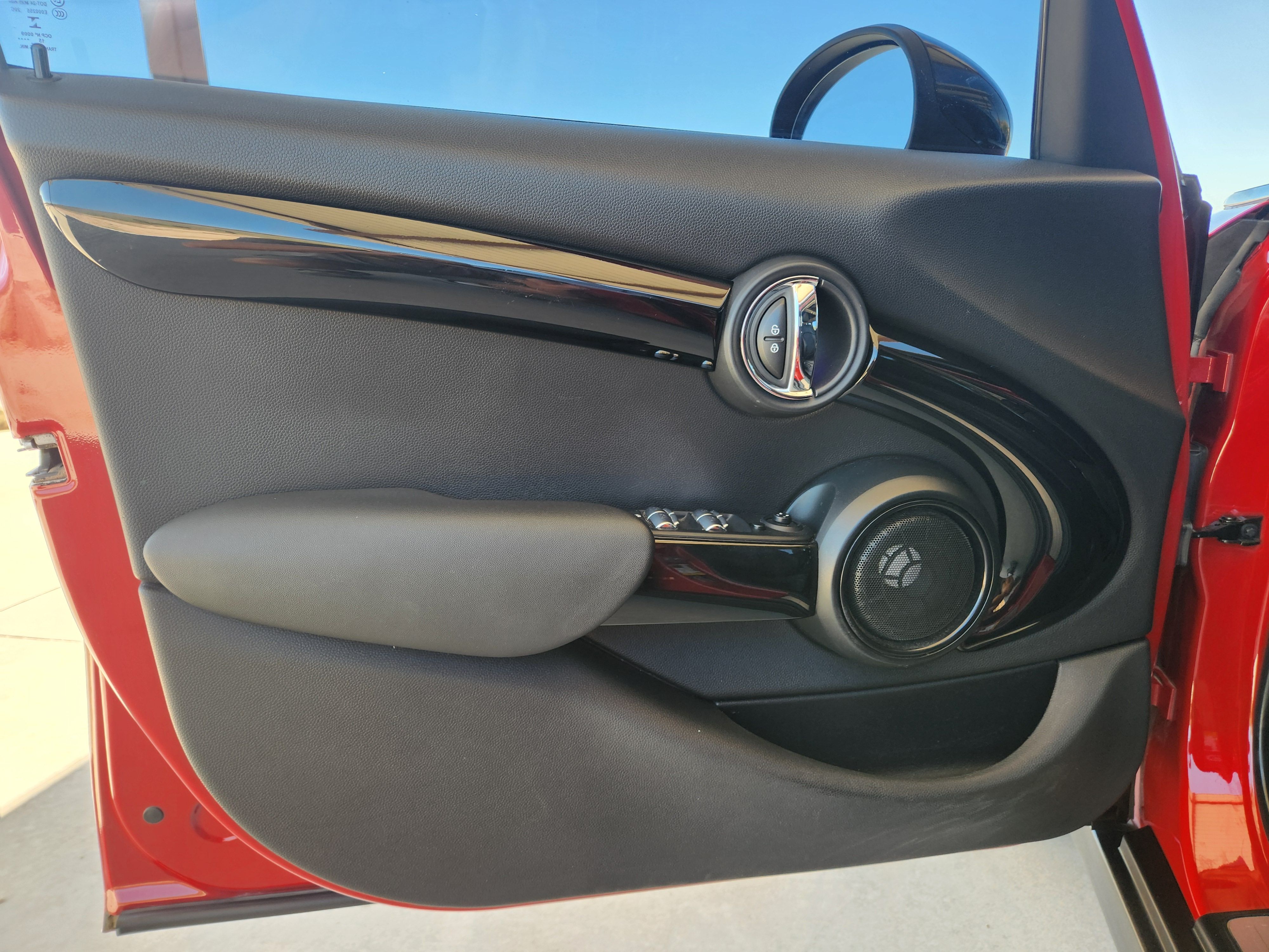 Used 2016 MINI Cooper S FWD image 11