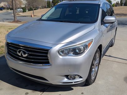 Used 2015 INFINITI QX60 FWD w/ Deluxe Touring Package