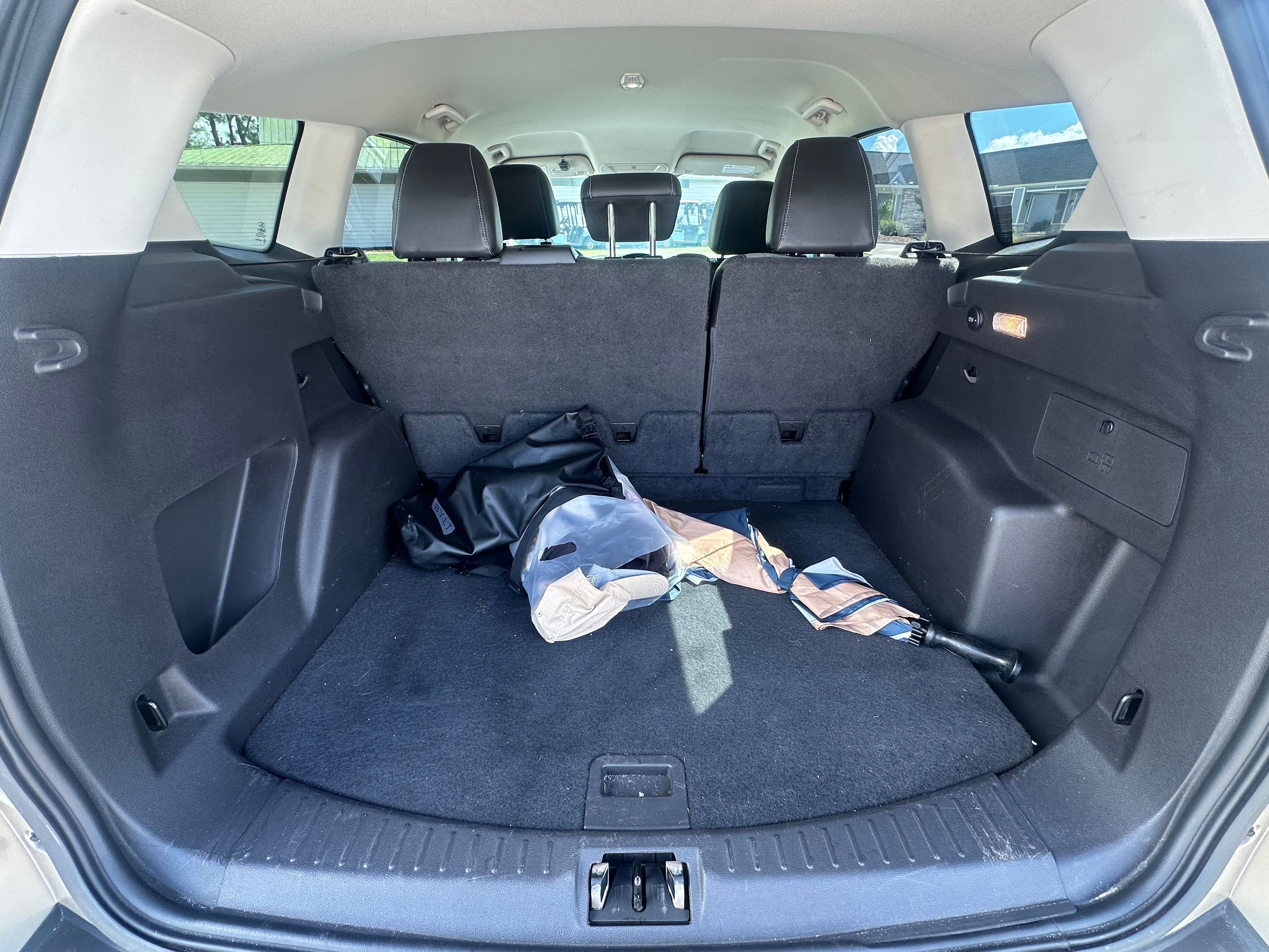 Used 2017 Ford Escape SE w/ SE Sport Appearance Package FWD image 16