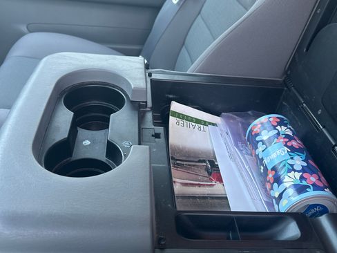 Used 2005 Ford F250 XLT image 8