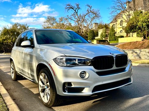 Used 2018 BMW X5 sDrive35i RWD image 2