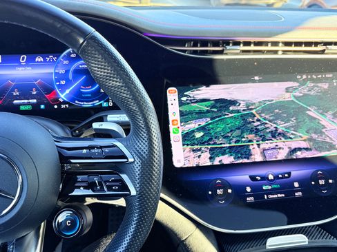 Used 2023 Mercedes-Benz EQS AMG 4MATIC image 9