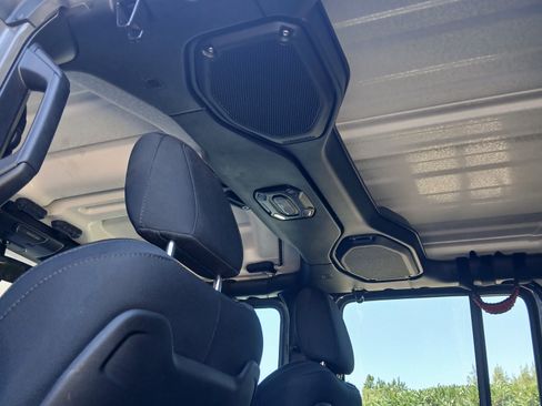 Used 2020 Jeep Wrangler Unlimited Rubicon image 9