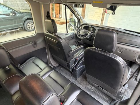 Used 2020 Ford Transit 250 Medium Roof RWD image 17
