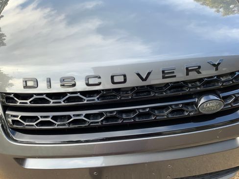 Used 2017 Land Rover Discovery Sport HSE image 22