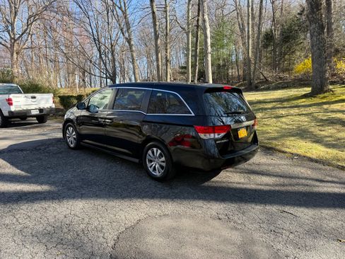 Used 2016 Honda Odyssey EX-L image 2