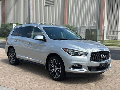 Used 2017 INFINITI QX60 Luxe w/ Deluxe Technology Package image 6