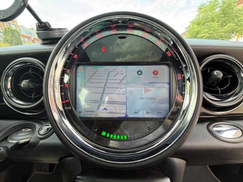 Used 2011 MINI Cooper S FWD image 13