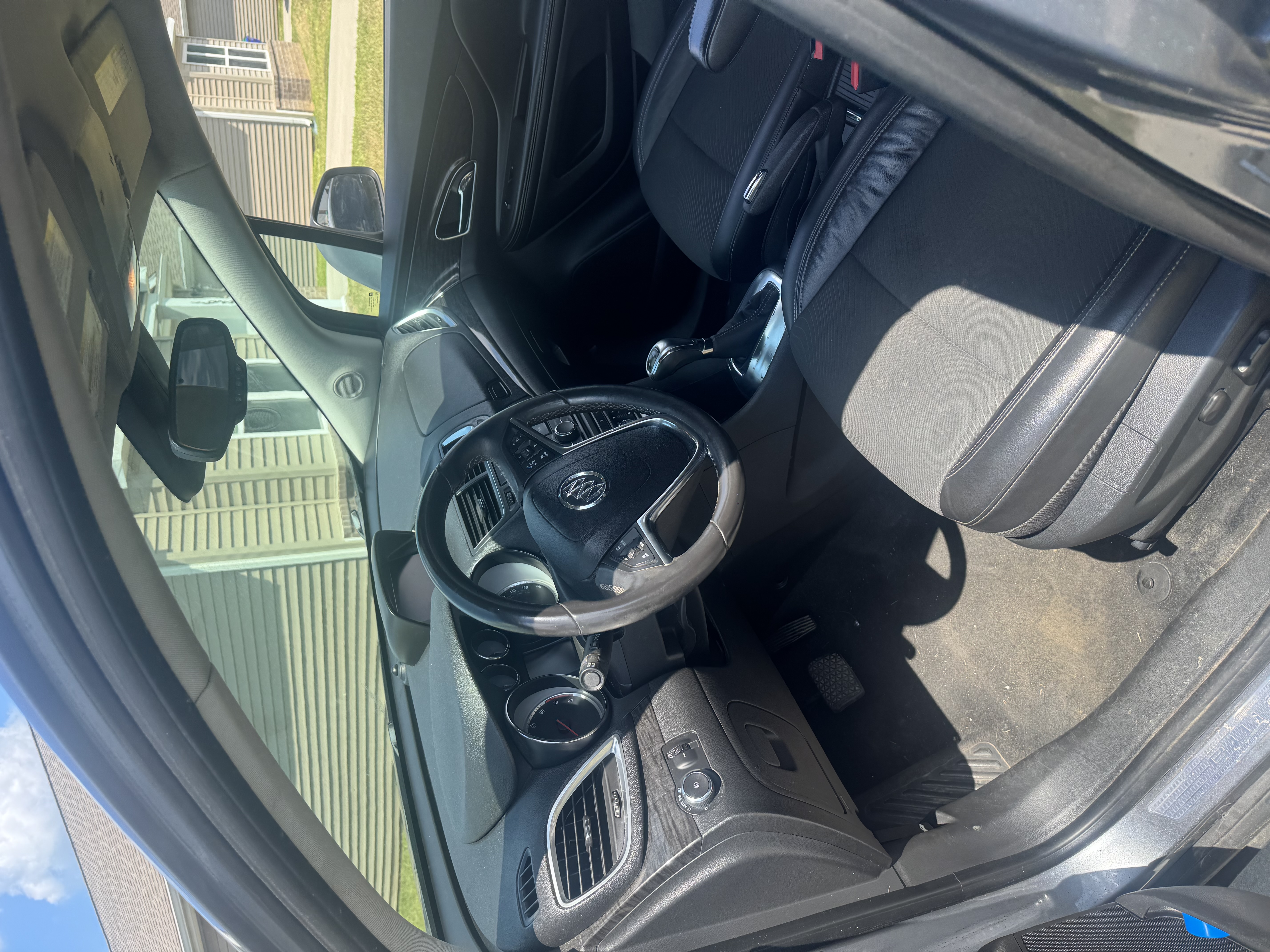 Used 2014 Buick Encore Convenience AWD/4WD image 9