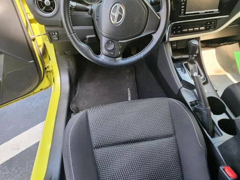 Used 2016 Scion iM image 13