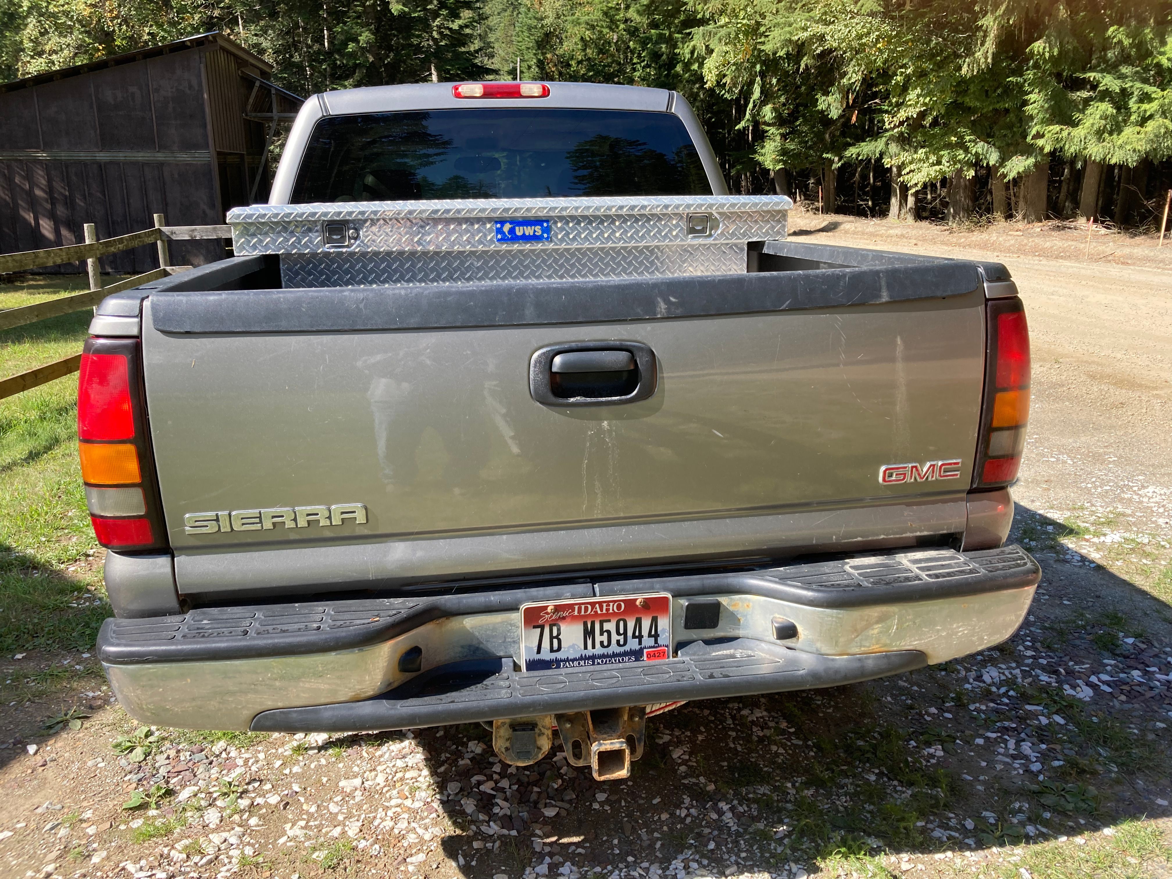 Used 2006 GMC Sierra 1500 SLT w/ Onstar Plus Package AWD/4WD image 5