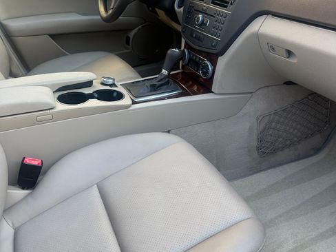 Used 2011 Mercedes-Benz C 300 Sedan image 11