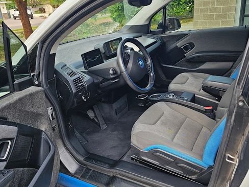 Used 2016 BMW i3 image 10