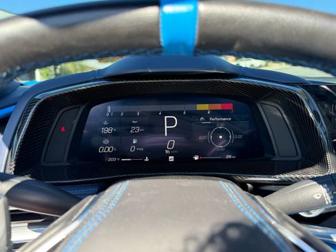 Used 2021 Chevrolet Corvette Stingray Premium Conv w/ Z51 Performance Package image 14