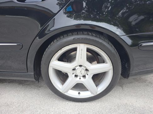 Used 2006 Mercedes-Benz E 350 Sedan image 9