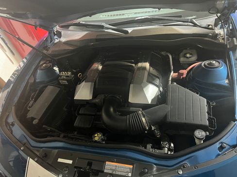 Used 2010 Chevrolet Camaro SS w/ RS Package image 9