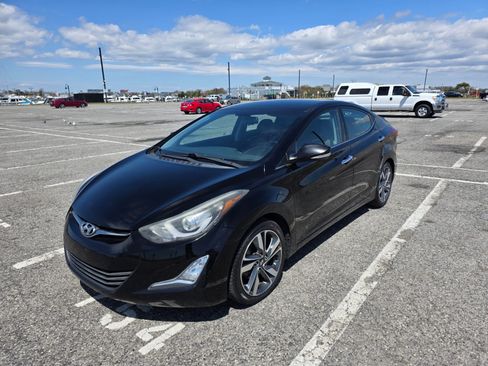 Used 2015 Hyundai Elantra Limited FWD image 5
