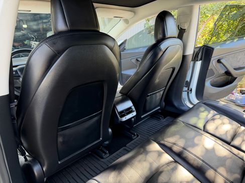 Used 2018 Tesla Model 3 Long Range image 5