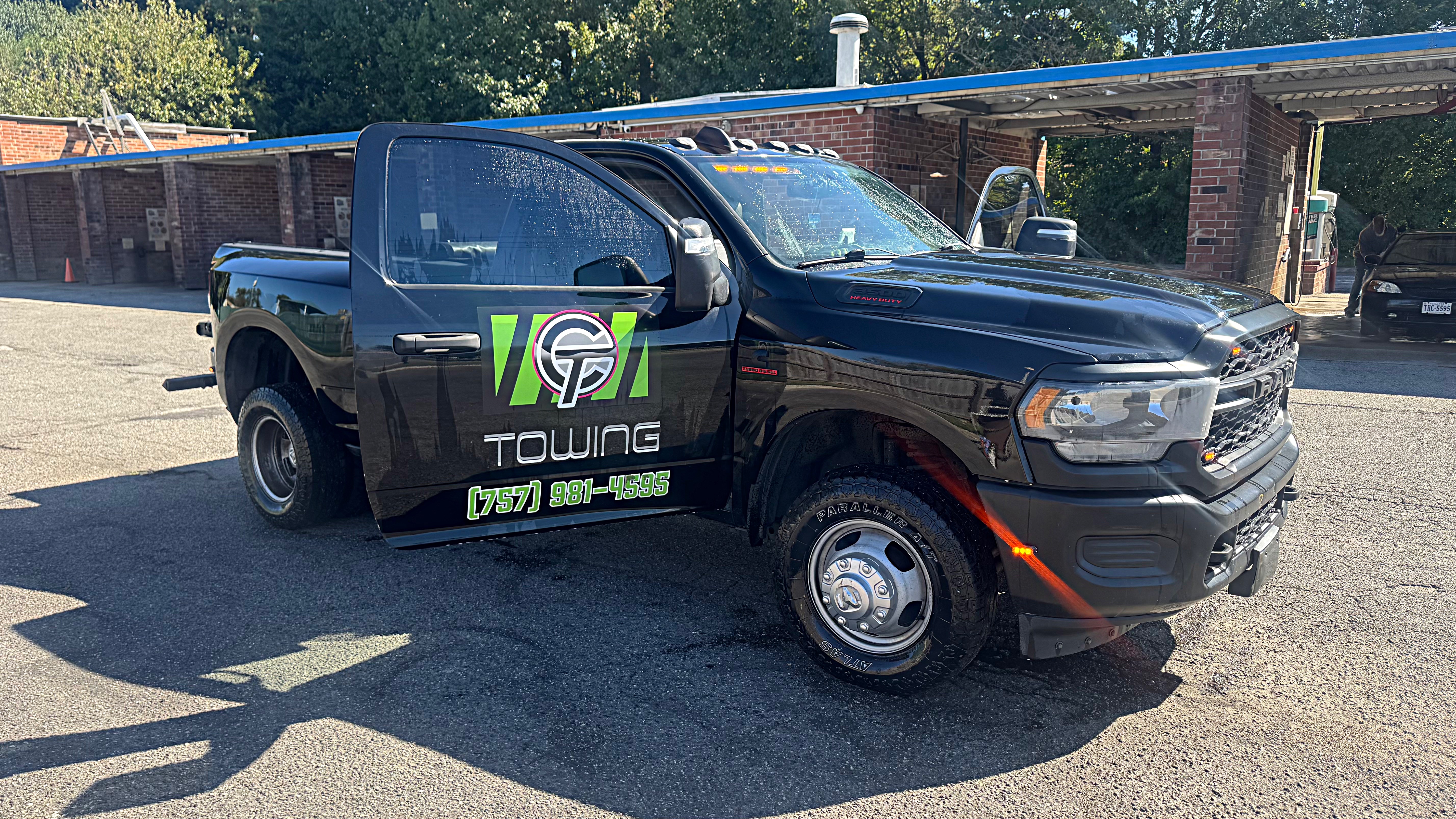 Used 2023 RAM 3500 Tradesman AWD/4WD image 4
