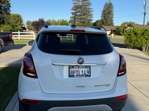 Used 2020 Buick Encore Preferred w/ Safety Package AWD/4WD image 9