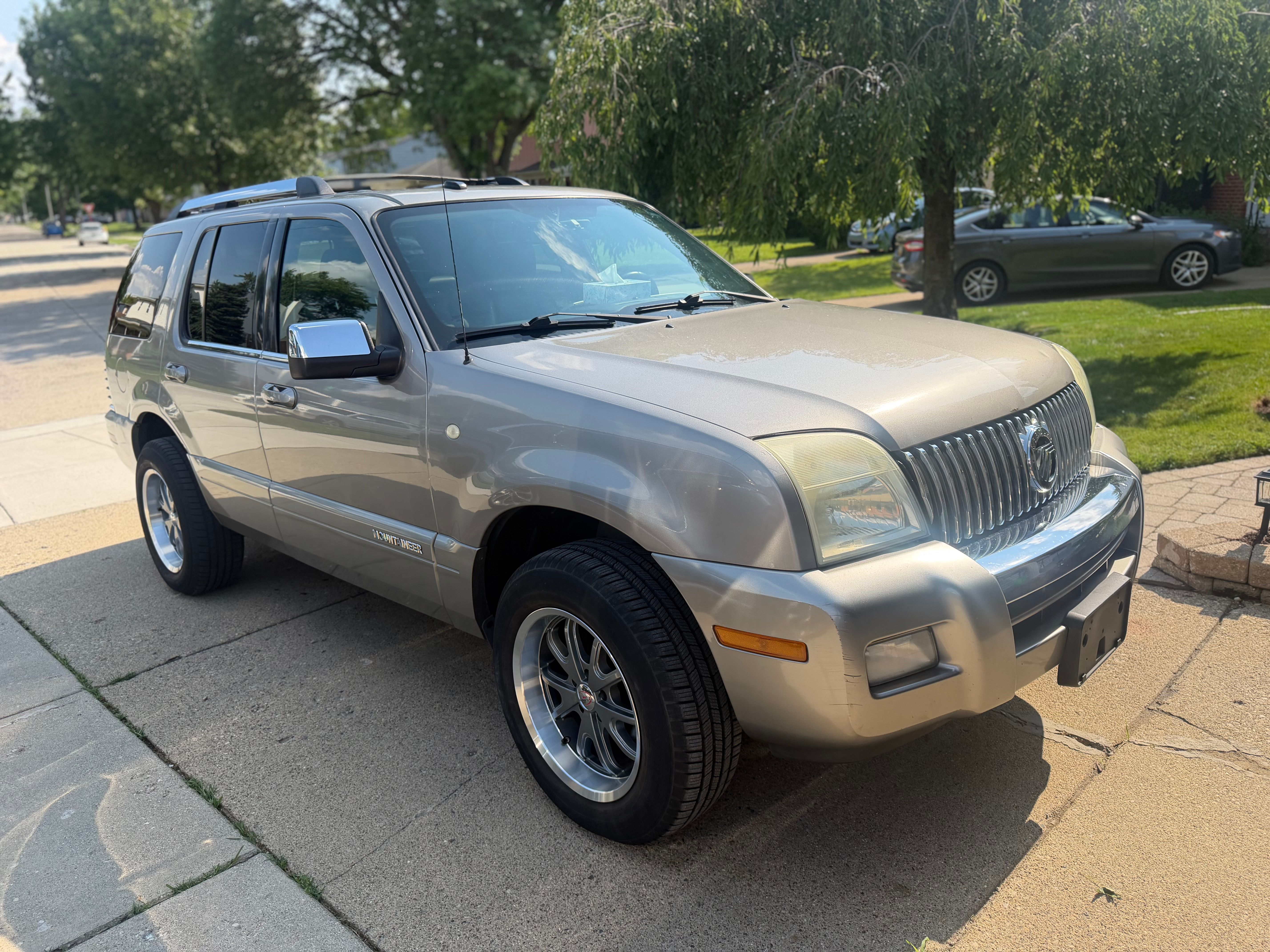 Used 2008 Mercury Mountaineer Premier AWD/4WD image 6