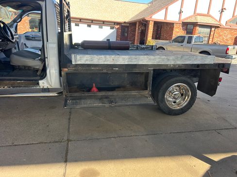 Used 2001 Ford F450 2WD Regular Cab Super Duty image 5