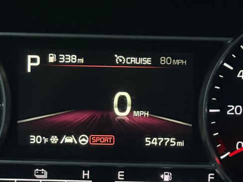 Used 2022 Kia Sorento SX w/ Panoramic Sunroof Package image 6