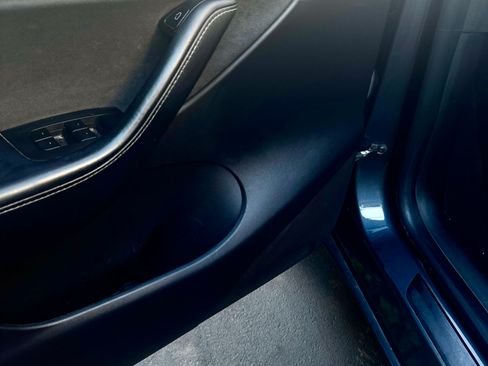 Used 2021 Tesla Model Y Performance image 14