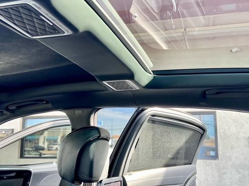 Used 2016 Mercedes-Benz Maybach S 600 image 10