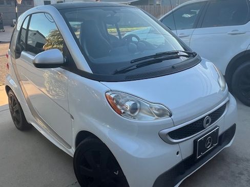 Used 2015 smart fortwo electric drive image 9