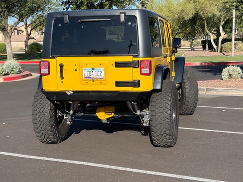Used 2015 Jeep Wrangler Unlimited Sport w/ Quick Order Package 24S AWD/4WD image 13