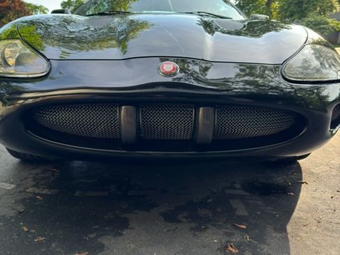 Used 2000 Jaguar XK8 Convertible image 14