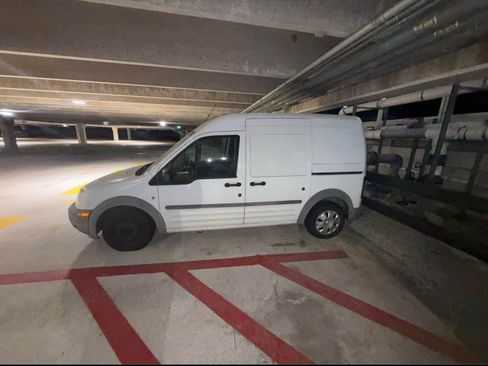 Used 2013 Ford Transit Connect XL FWD image 2