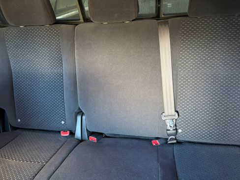 Used 2010 Toyota Tundra 4x4 Double Cab image 27