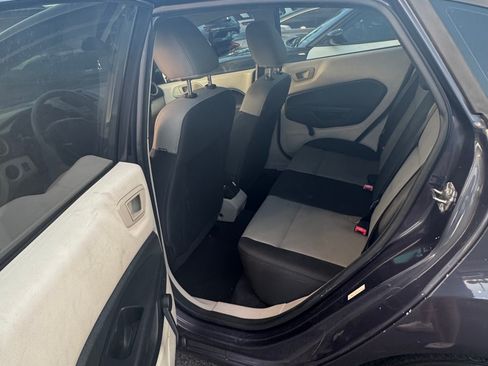 Used 2013 Ford Fiesta S image 11