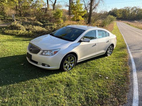Used 2013 Buick LaCrosse Premium w/ Driver Confidence Package image 2