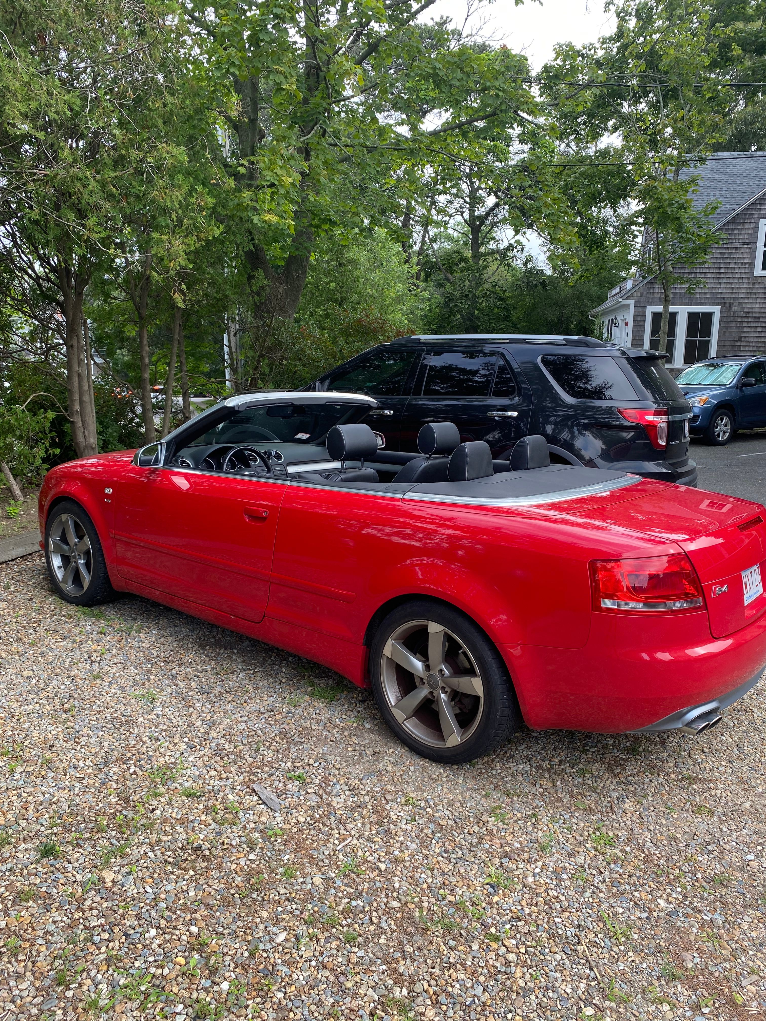 Used 2008 Audi S4 Cabriolet AWD/4WD image 2