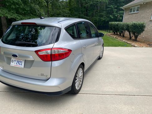 Used 2014 Ford C-MAX SE FWD image 9
