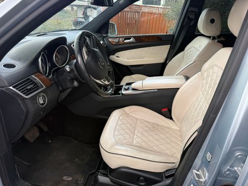 Used 2014 Mercedes-Benz ML 350 BlueTEC 4MATIC image 12